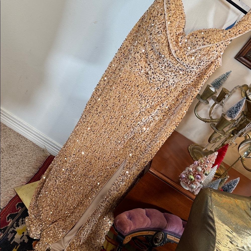 Fairiesty Off Shoulder Split Sequin Mermaid Dress - Picture 4 of 5